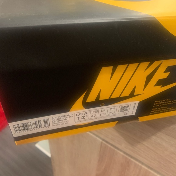 Jordan Retro 1 OG Pollen sz 12.5 main image 3
